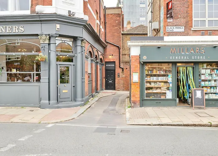 Prince Vauxhall, Sonder By Marriott Bonvoy