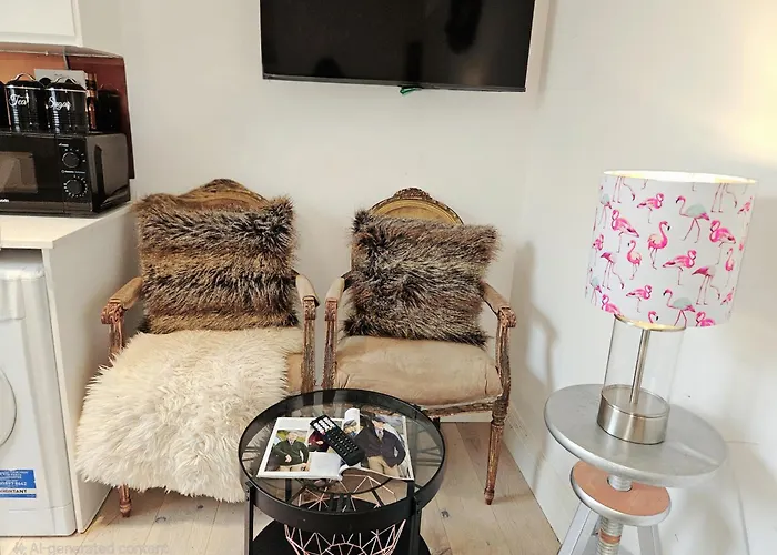 Entire Studio In Central London