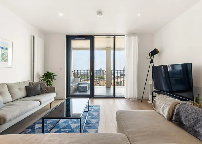 Spacious Modern 1 Bed Apartment. London