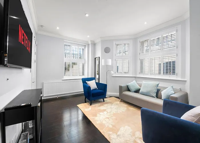 Sg, Prime Knightsbridge Luxury Suite