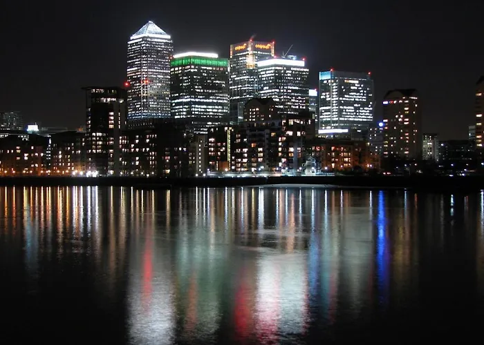 Free Parking Evenings & Wknds Canary Wharf, O2
