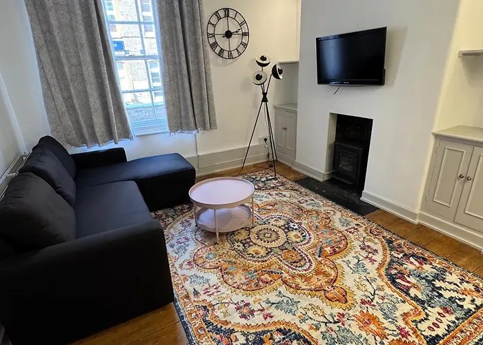 Covent Garden 1-Bed Apt Sleeps 4 7 Min To Station