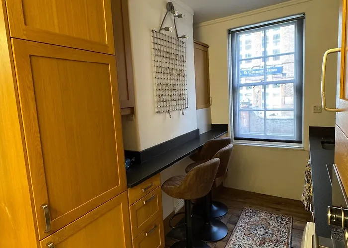 Covent Garden 1-Bed Apt Sleeps 4 7 Min To Station