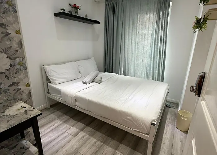 Property Near Canary Wharf