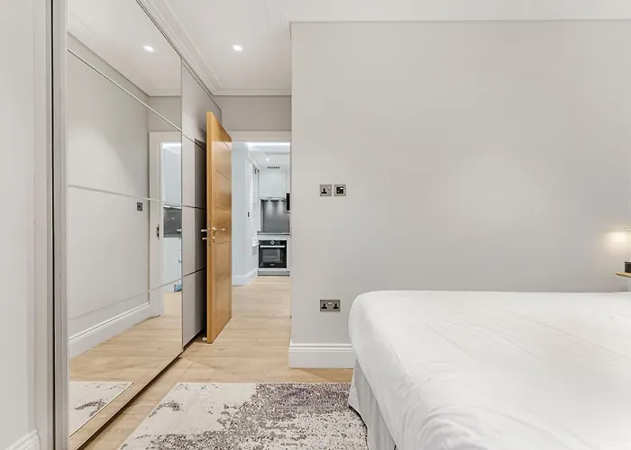 Luxlet s - Heart Of Hampstead, London