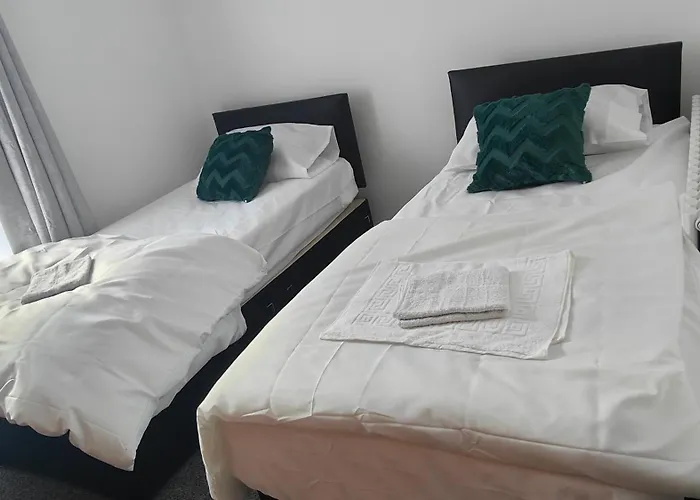 Stay In The Heart Of Walthamstow Central