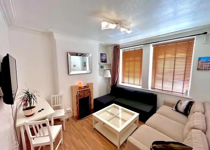Lovely One Bedroom Flat Sw8