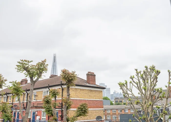 Vesto Stays Tower Bridge