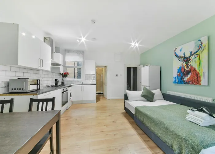 Amazing 2 Bedrooms Flat In Dalston