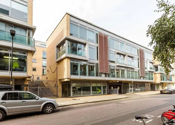 Central 2-Bed 2-Bath Apartment In Old Street Londra