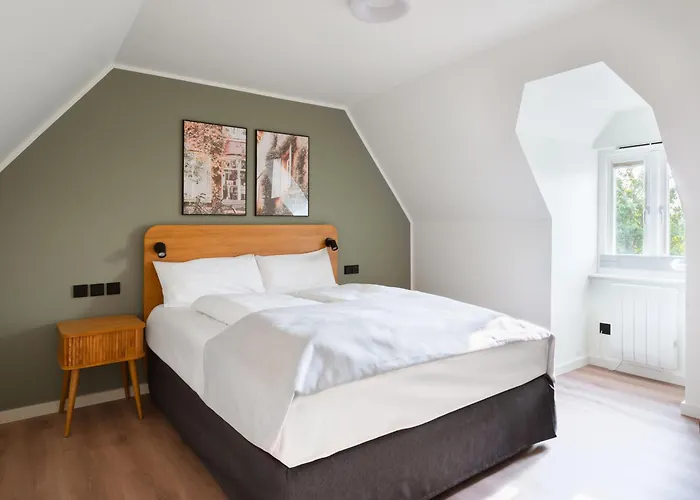 Limehome Streatham High Rd