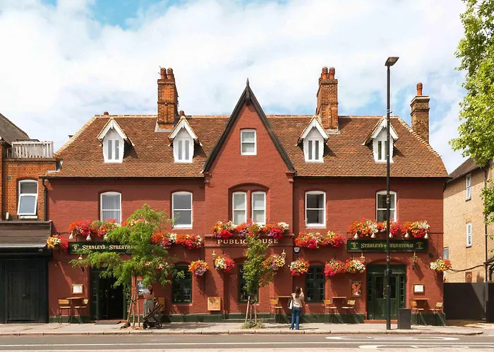 Limehome Streatham High Rd