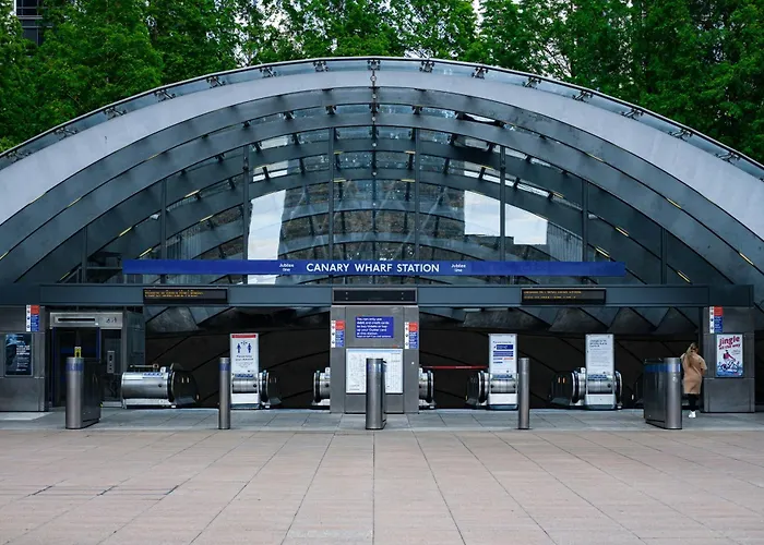 Point A Hotel London Canary Wharf