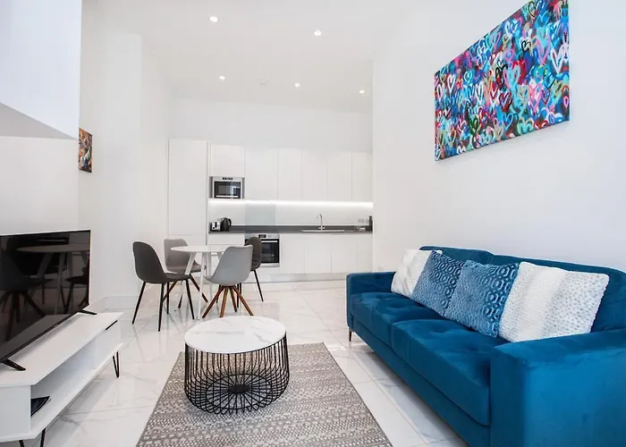 Harley Street Luxury s By City Relay