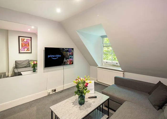 Heart Of Kensington And Chelsea,2 Bedr