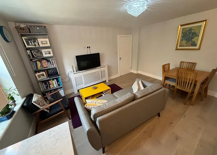 Double Bedroom In Clapham