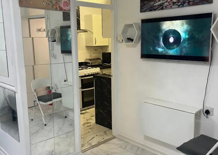Studio Apartment Sw2