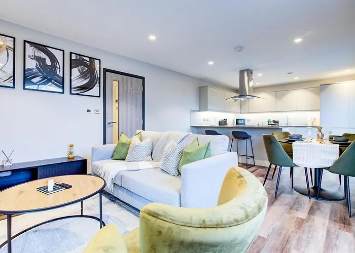 Private & Stylish 2 Bedroom London Apartment
