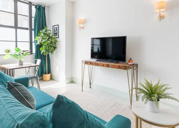 Cute 1-Bedroom Ground Apartment In Stoke Newington Londra