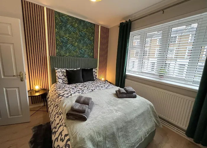 Spacious & Modern Family Gem