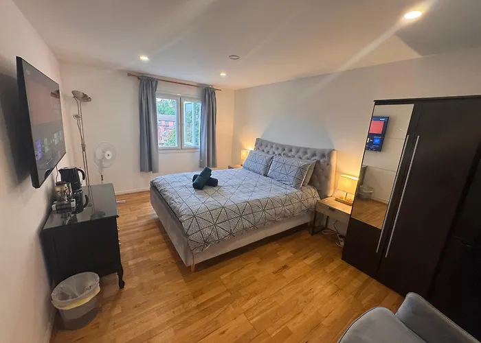 Specious Double Room With King Size Bed