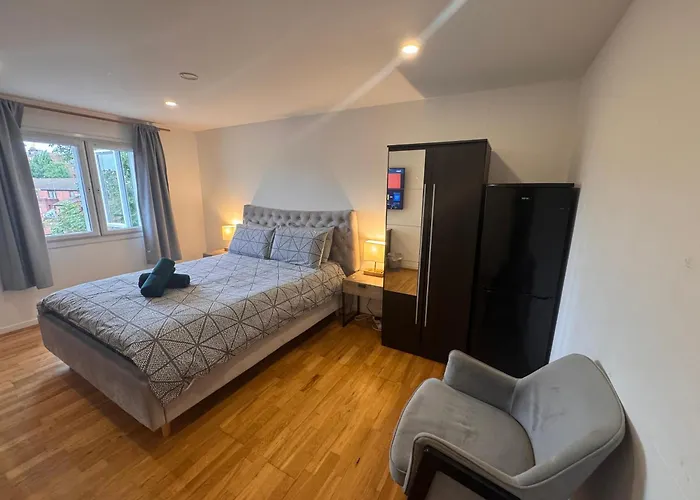 Specious Double Room With King Size Bed