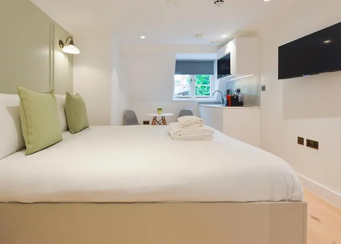 Leather Lane Concept Apartments