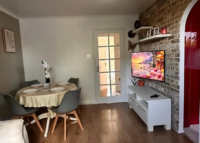 Cozy Apartment