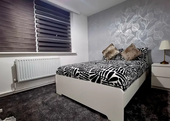 Cosy One Bedroom Flat With Private Parking