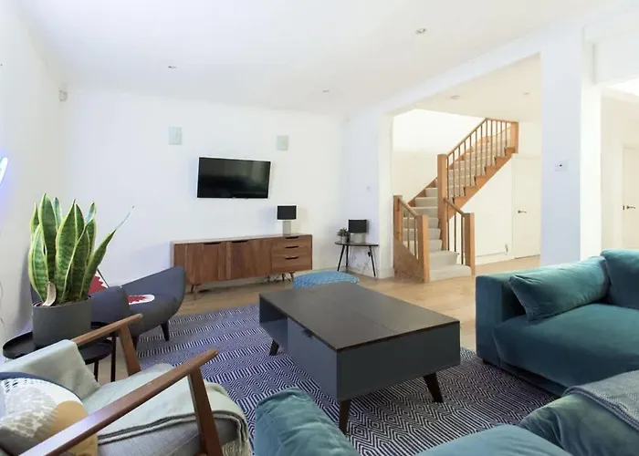 The Harrods Mews - Modern 4Bdr With Rooftop Terrace London