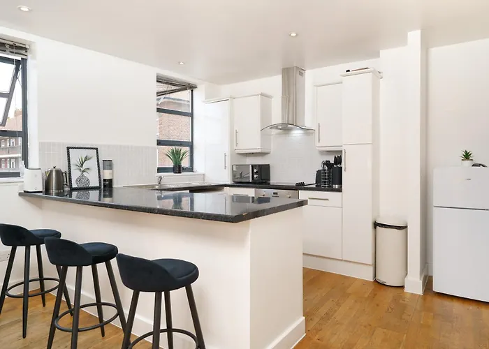 Bright & Modern 2-Bed In Vibrant East London