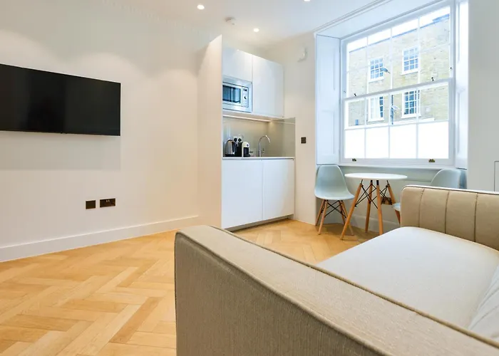 Star Street Serviced Apartments