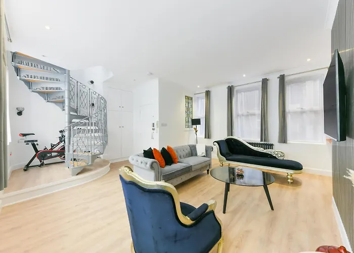 Avari Apartments - Hatton Collection London