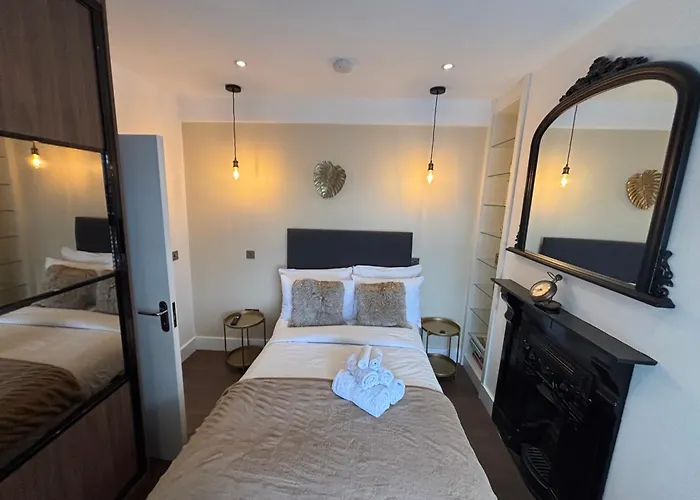 Luxury Double Bedroom En Suite