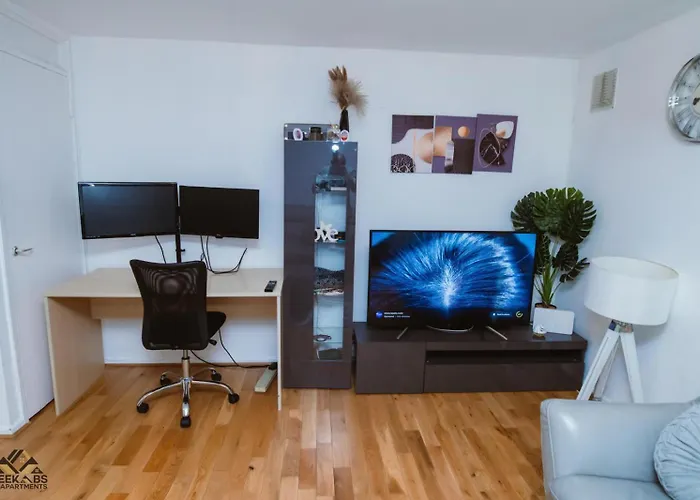 Modern 2 Bedroom Terrace