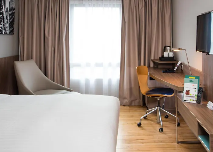 Holiday Inn London West By Ihg