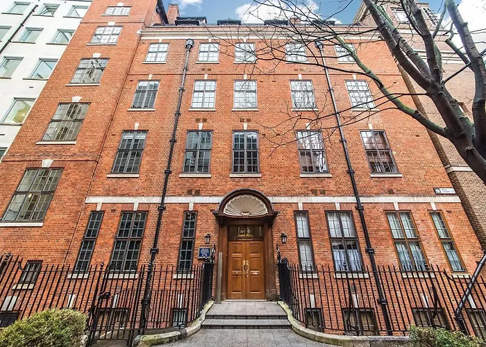Modern Executive 2Br Heart Of City Of