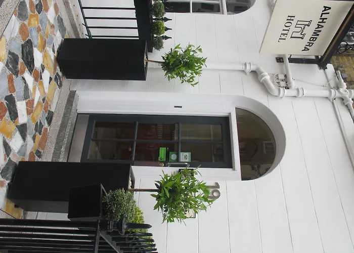 Alhambra Hotel London