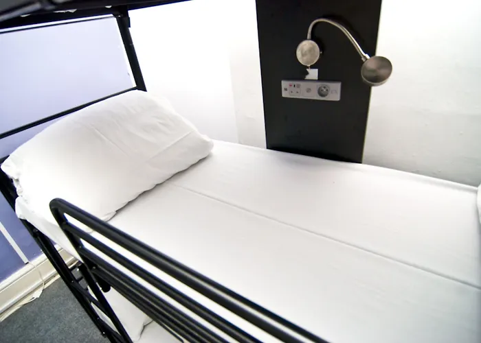 Albergue Onefam Waterloo 18-36 Years Old Londres