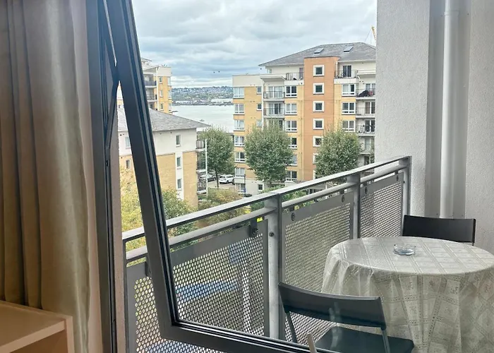 Room 1 Or 2 Ppl Near Excel, O2, Canary Wharf - London