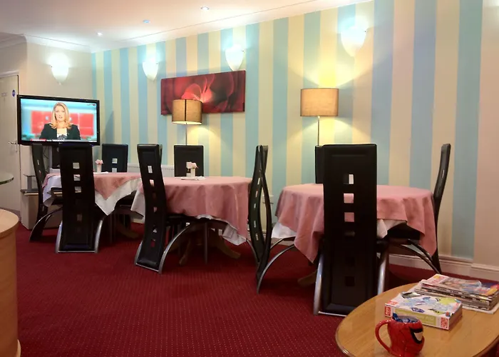 City View Hotel - Roman Road Market