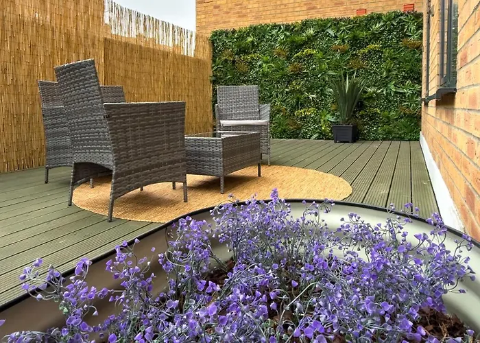 2 Bedroom, 2 Bathroom Apartment With Roof Terrace In Hoxton Shoreditch Londra