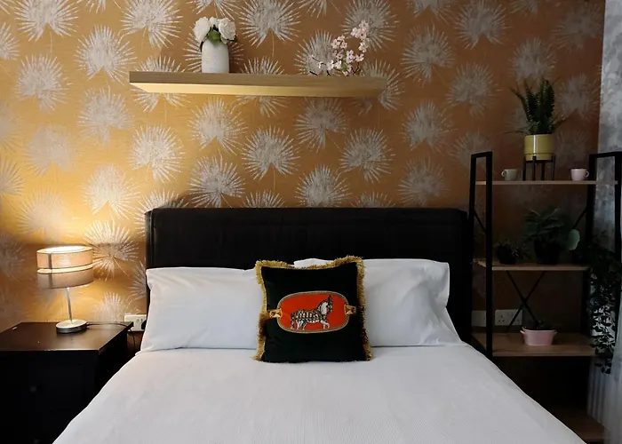 Comfy Stylish Unit Near Canary Wharf L Top Floor Ideal For Business And Leisure Privacy L No Minimum Stay I