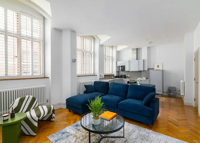 Modern Executive 2Br Heart Of City Of