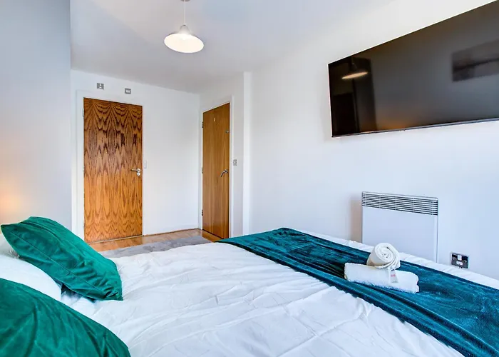 Luxury Apartment In Stratford