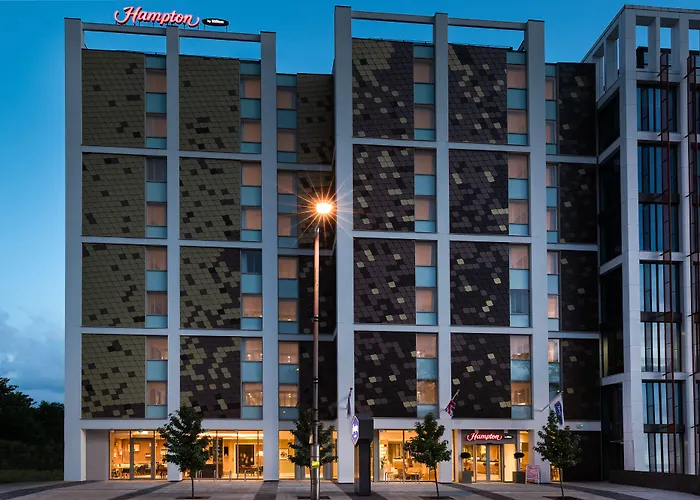 Hampton By Hilton Ealing