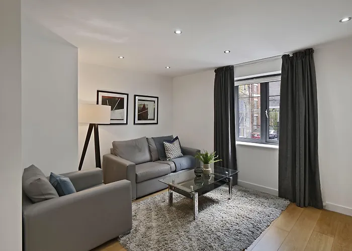 Cambric By Aeria Apartments London