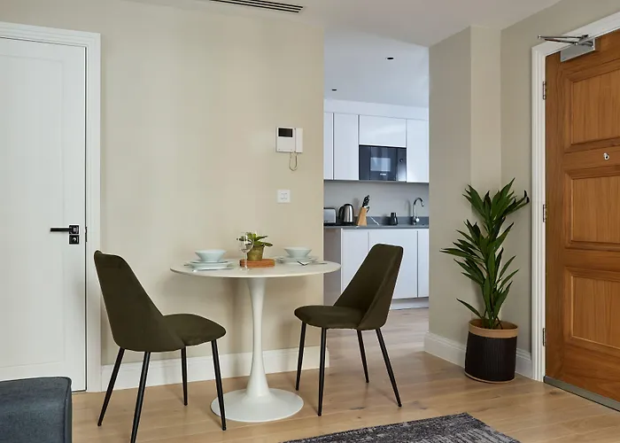 Chancery Lane By Viridian Apartments London