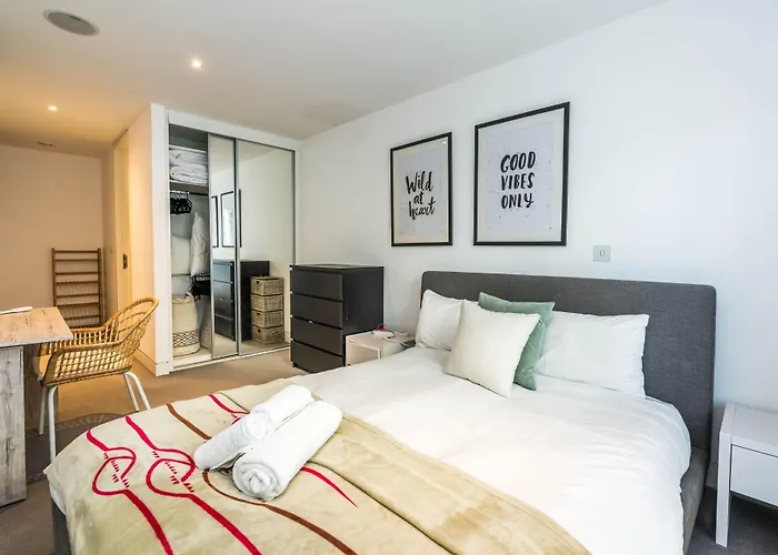 Apartment For 4 In The Heart Of Shoreditch London