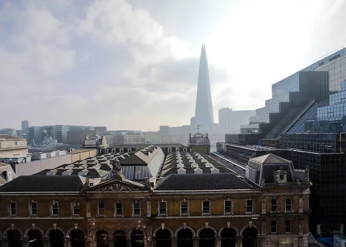 Monument By Excel Apartments Londra